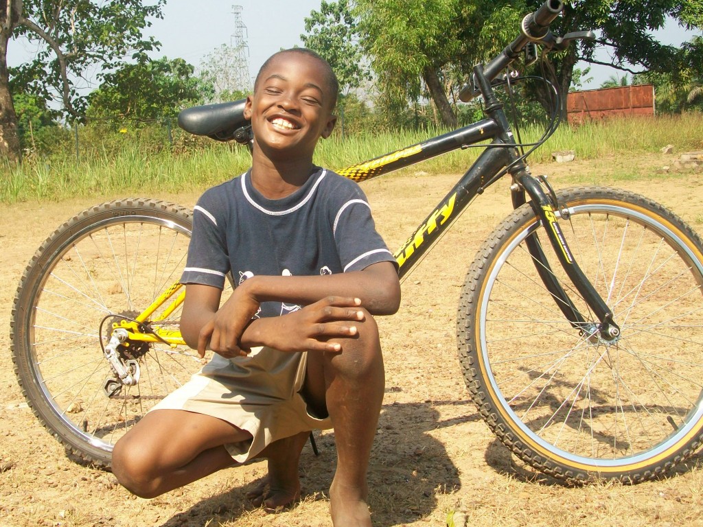 Mark Josiah, 9 years old now rides a 24_ Huffy - and FAST too!#3069