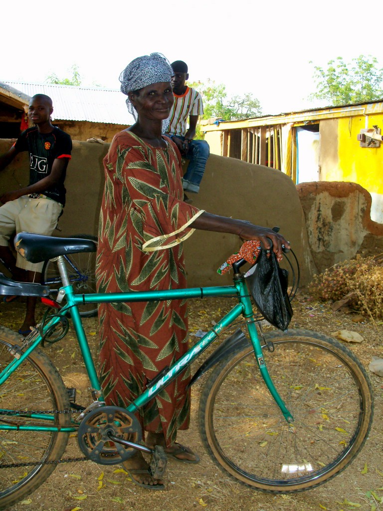 Apoogegun Abergo Picture 007 Apoogegun Abergo Picture 007